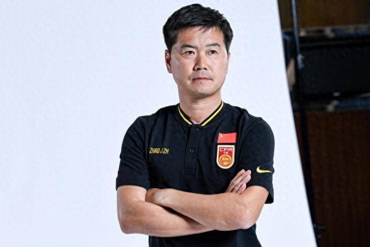 皇冠足球注册_足球报:中国足协注册的可执教职业队教练仅200人皇冠足球注册,远低于日韩