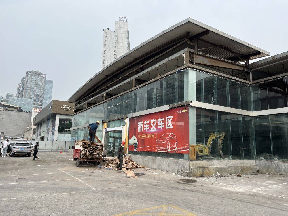 皇冠信用网如何申请_4S店现关停潮皇冠信用网如何申请,消费者权益谁来保障?
