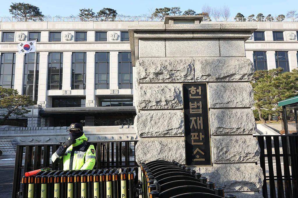 Crown credit network official website _法学博士:韩国抓总统没抓到暴露司法体系矛盾Crown credit network official website ,将推动相关改革