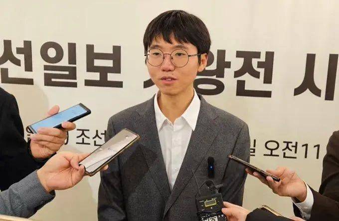 皇冠信用网正网_韩围棋协会将修改围棋规定皇冠信用网正网,韩国网友呼吁裁判承认卞相壹犯规