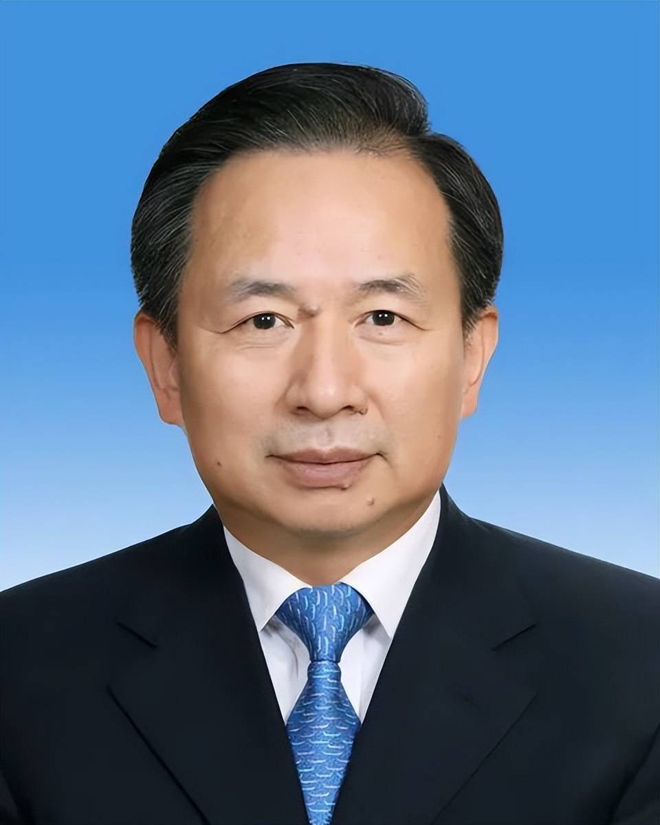 皇冠信用网代理
_石泰峰任中央组织部部长皇冠信用网代理
,李干杰任中央统战部部长