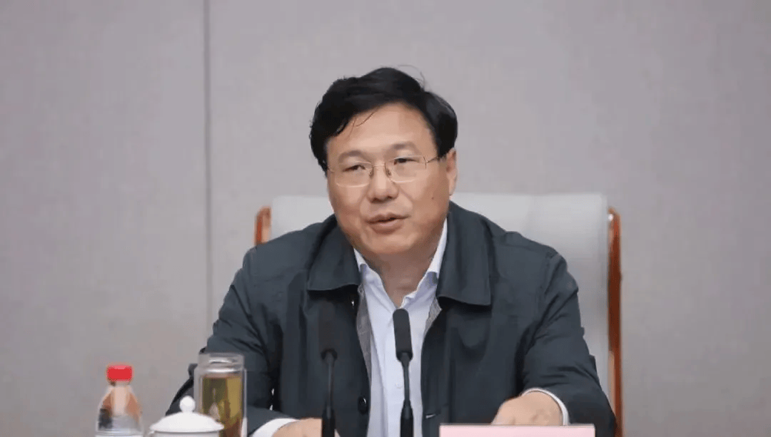 皇冠足球网_山西省政协原党组书记、主席吴存荣严重违纪违法被“双开”