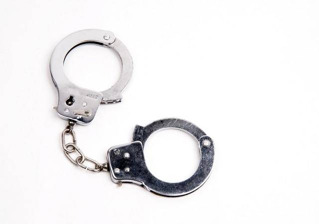 如何申请到皇冠信用_装修工未拿到12万元工程款如何申请到皇冠信用,持刀到公司老板家“求财” 一审因犯抢劫罪被判刑3年