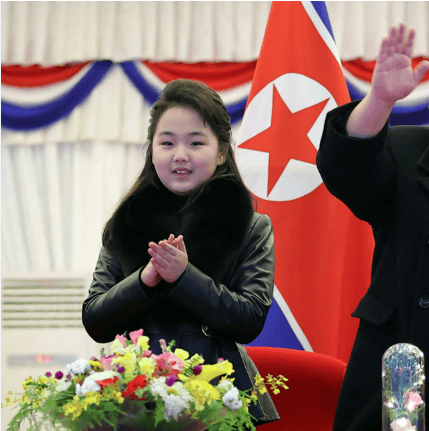 禾特vs诺霍斯_金正恩女儿首登国际舞台禾特vs诺霍斯,引爆接班传闻!英国首相被架空,工党内斗成全武行…
