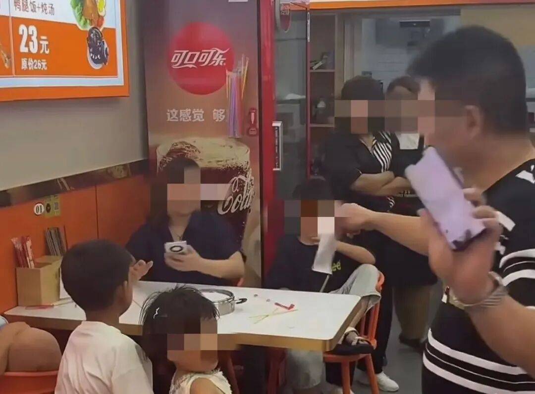 皇冠信用網代理_“续面事件”老板致歉皇冠信用網代理,将闭店销号赔礼,面馆是5年心血,回应“卖惨”:我本来就很惨