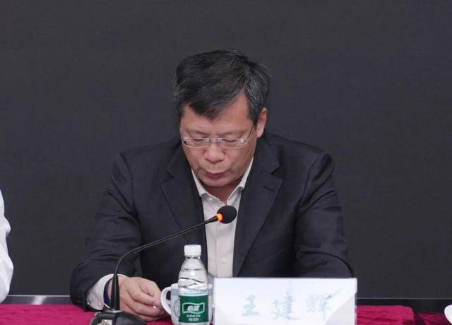 2026世界杯需要熬夜吗
_北京市委决定:袁进任首都医科大学附属北京同仁医院院长