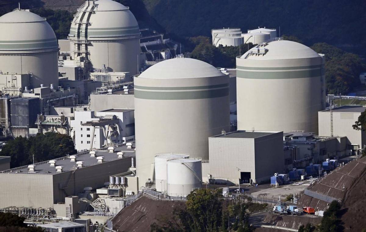 皇冠信用網登3代理注册_日高官公然叫嚣皇冠信用網登3代理注册，美国已不能保护日本，日本应该独立拥有核武器！高市早苗试探红线