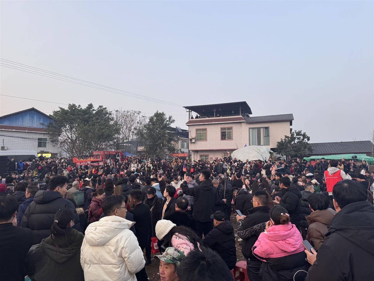 皇冠赛事
_三个“1”合起来就是“川”!网友建议将1月11日定为合川杀猪节皇冠赛事
,文旅委回应:可能会采纳